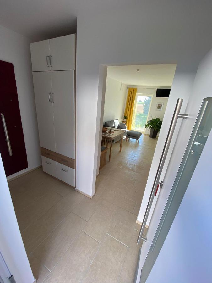 Babsi Appartments - Leben Am Land Wels Exterior foto